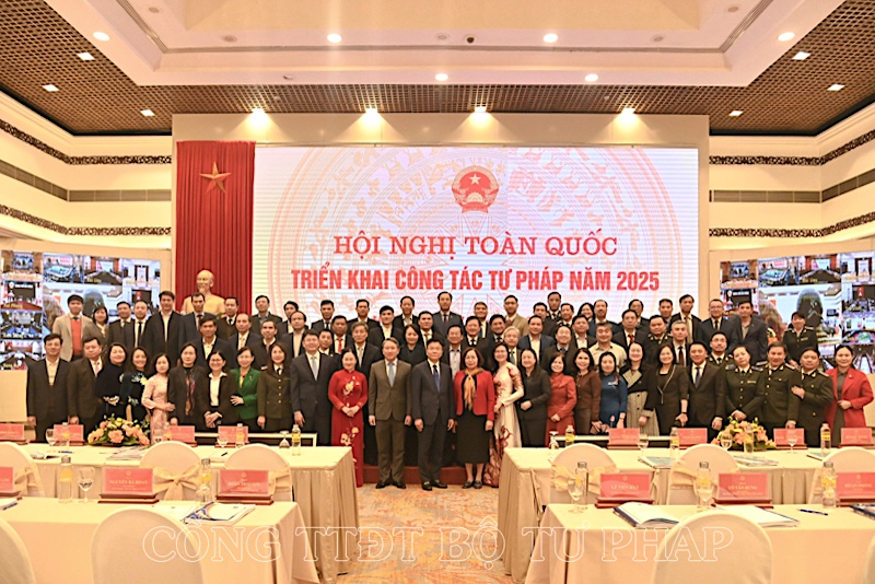 Tư pháp địa phương cùng Bộ, ngành Tư pháp vững vàng vào kỷ nguyên mới